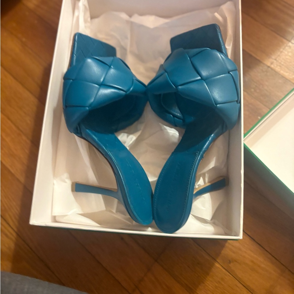 Bottega Veneta Green Box